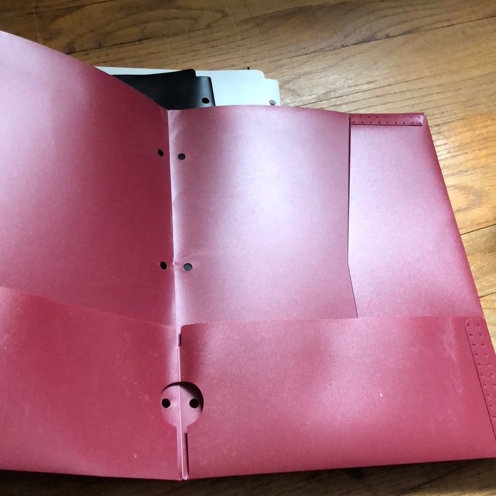 3 folders - Picture 2 of 4